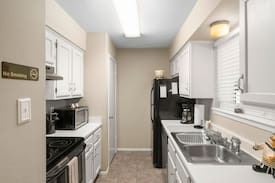 College Station Apartment | Woodbrook HomeStay