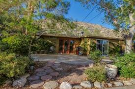 Morongo Valley House | Pueblo Suite at the Garden Oasis