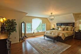 South China House | Loon Lodge On China Lake