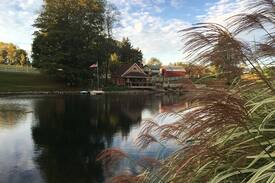 Durango Cabin | Cozy Cabin by the Pond
