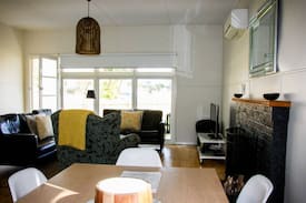 Apollo Bay House | MOORE BEACH HOUSE... Free WiFi