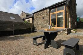 Kendal Cabin | Orchard Nook