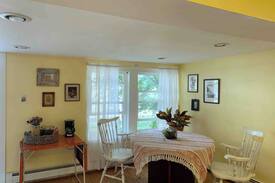 Falmouth Foreside House | Beachside Cottage-5min to Portland (Private Suite)