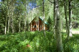 Carbondale Cabin | The Stanford cabin @Crystal Mountain Ranch