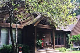 Logan Cabin | Foxglove Lodge Wooded and Secluded