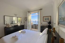 Marina Piccola Apartment | Casa Fiore - Top floor - Sea view