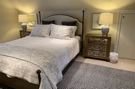 Bryn Mawr House | Bryn Mawr Carriage House