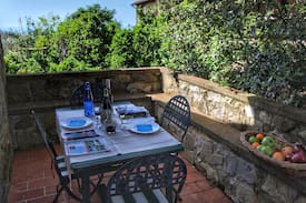 Paciano House | Cozy Farmhouse in Paciano with Private Pool