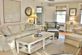 Groton Long Point House | Summer Beach Fun in a Exclusive beach community!