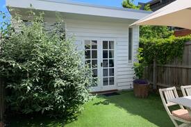 Northern Suburbs House | Private Laneway Studio/yard - Brunswick East