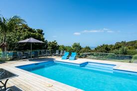 Waipu House | Paradise View Lodge