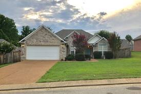 Jackson House | 3 br 2 bth; house; N. Jackson 51 Edgewater Cove