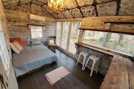 Huron Cabin | Whispering Walleye - Bait House Cabin