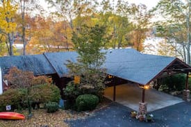 Glenville Cabin | Red Bear Cabin - Spacious Lakefront Cabin w/Dock on Lake Glenville