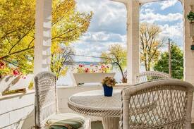 Chautauqua House | 46 S. Lake