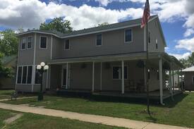 Pawhuska House | The Flamingo's Nest near Pioneer Woman Mercantile