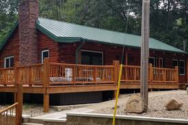 Oakley Cabin | Critter Cove