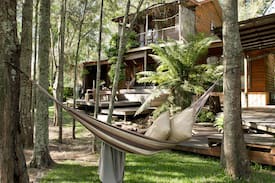 Myola House | NEW LISTING Metta: Funky beach house in Jervis Bay
