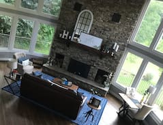 Tate Bed & Breakfast | Rustic Cabin Suite - Bent Tree Lodge & Vineyard