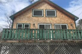 Jackson Villa | The River Ellis Chalet