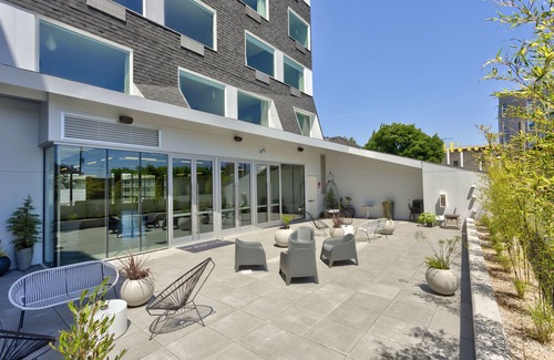 Buckman Neighborhood Hotel | Jupiter Next
