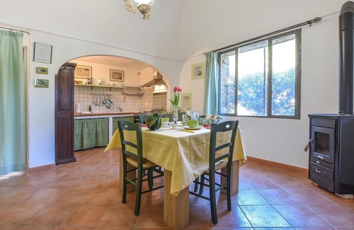 Kamma House | Beautiful stone house on the volcanic island of Pantelleria.