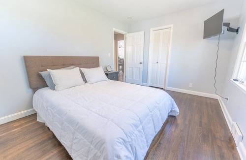 Richfield House | perfect relaxing home in convent location to stay for business or personal use..