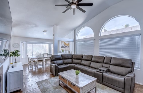 Tucson House | Spacious home near Downtown with a private pool. Centrally Located