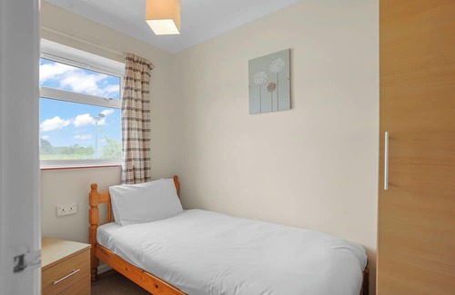 Oulton Broad House | 2 bedroom accommodation in Oulton Broad