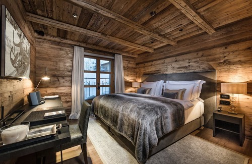 Lech am Arlberg Ski Chalet | Luxury chalet with spa and view of Oberlech