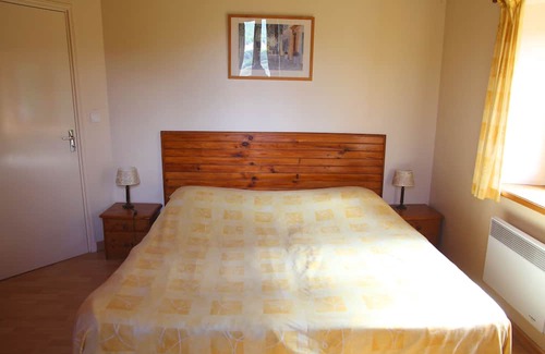 Le Claux House | Farmhouse on the mountain overlooking the valley.