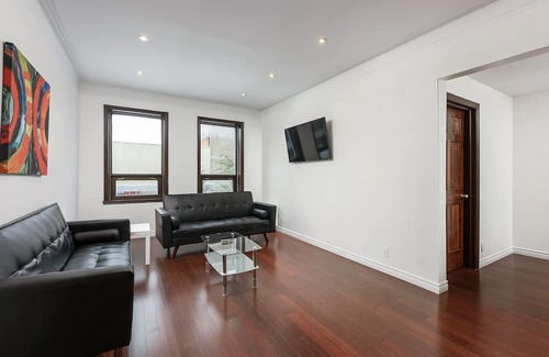 La Petite-Patrie Apartment | Spacious Loft with Parking ($12/day)