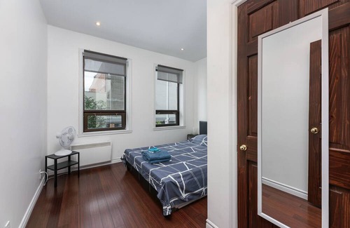 La Petite-Patrie Apartment | Spacious Loft with Parking ($12/day)