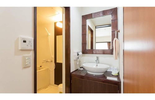 Hachijo House | Breakfast plan Westernstyle twin room 26 squar / Hachijo-machi Tokyo
