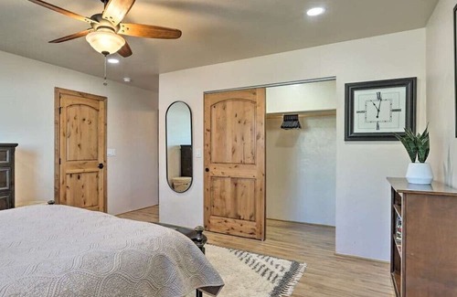 Oracle Heights Estates House | Cozy Casita close to hiking and biking trails