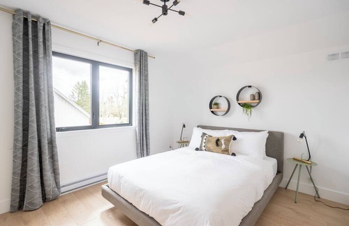 Arundel Other | Golf haus 3, 3bdr farmhouse