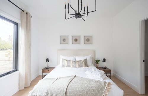 Arundel Other | Golf haus 3, 3bdr farmhouse