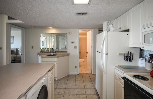 Garden City Condo | Atalaya Tower 1605 - Three Bedroom Oceanfront Condo in Garden City Beach