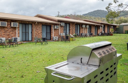 Eildon House | Eildon Parkview Motor Inn. Room 2