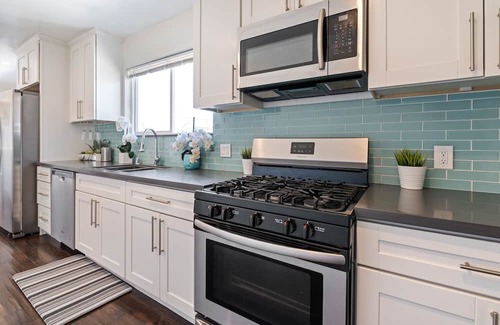 Oakland House | A Place to called Home