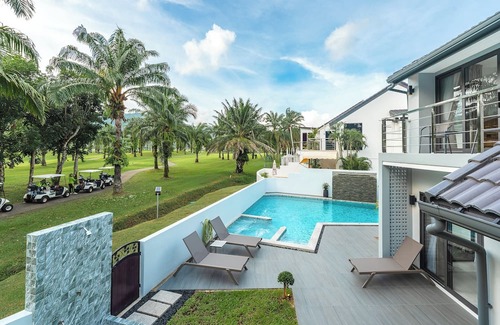 Kathu Villa | Golfside 5BRVilla with Private Pool V192