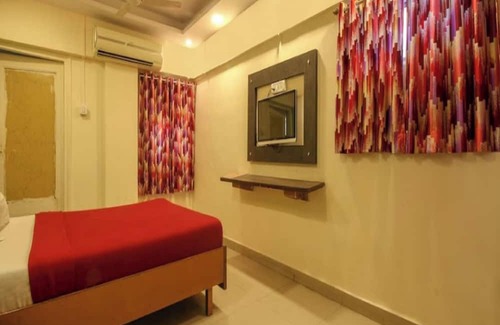 Mumbai House | Anil Guest House Santacruz East