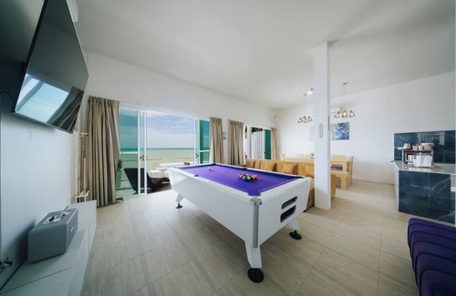 Ban Chang Villa | Phaladise Beach Villa at Phala Beach, Ban Chang