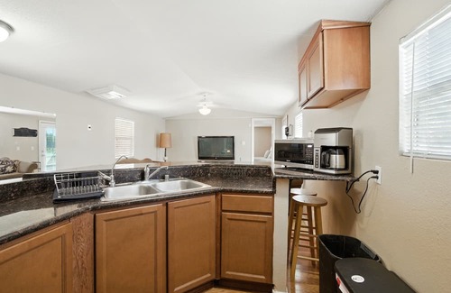 Mesilla Park House | Desert Haven Cozy 2-Bedroom Mobile Home Near NMSU 2 Home