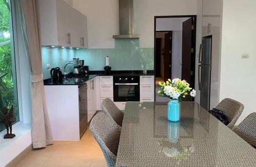 Rawai Apartment | Beachfront and Pool 2 BR Apt- Selina 870