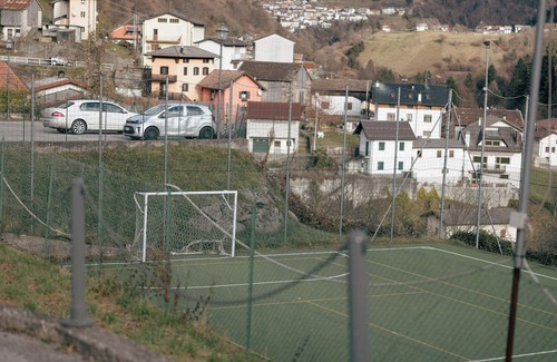 Paularo House | Stylowy dom w sercu Alp