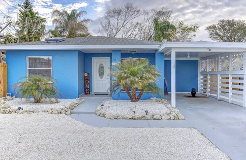 Indian Rocks Beach House | This house is a 2 bedroom(s), 2 bathrooms, located in Indian Rocks Beach, FL.