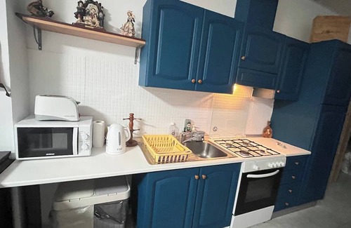 Paola House | Cozy Maltese Maisonette with Private Entrance in Raħal Ġdid