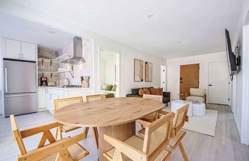 Mid City House | Cozy Retreat w pool prime Location