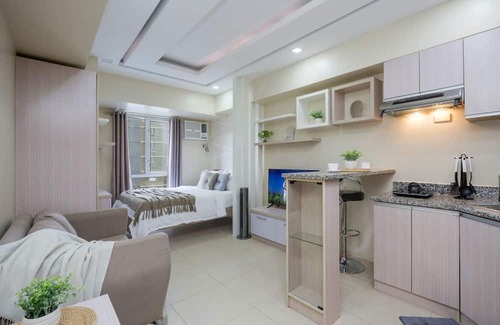 Cebu Apartment | Furnished Studio | Amenity View, WiFi, Netflix and Pool